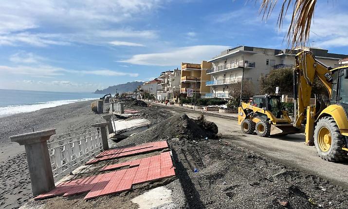 Furci Siculo, dopo le devastazioni del ciclone Harry il sindaco chiede il &laquo;ripascimento delle spiagge&raquo;