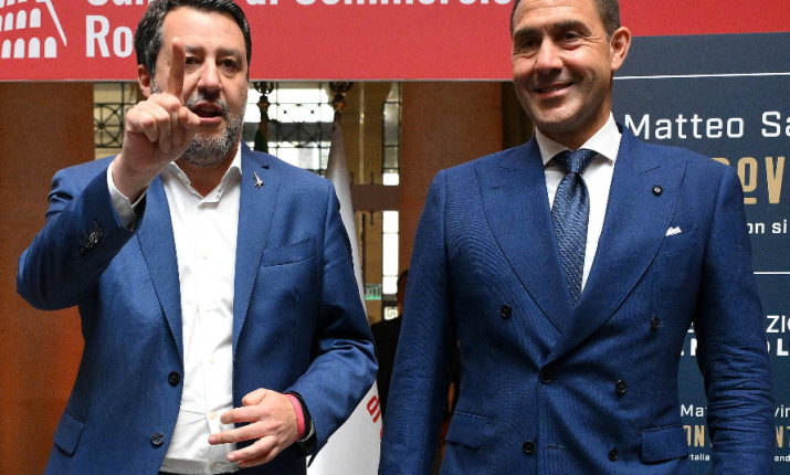 L&rsquo;addio di Vannacci alla Lega: &laquo;Vado avanti da solo&raquo;. La delusione di Salvini per il &ldquo;tradimento&rdquo;: &laquo;Pensavo fosse leale&raquo;