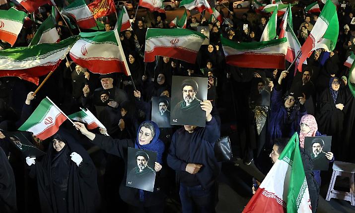 Medio Oriente nel caos: l'Iran colpisce ancora Israele ed Emirati, le Filippine ricevono il petrolio russo