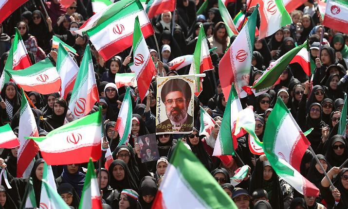 Iran, il nuovo messaggio della Guida suprema Mojtaba Khamenei: &laquo;Pronti a infliggere nuove sconfitte ai nemici&raquo;