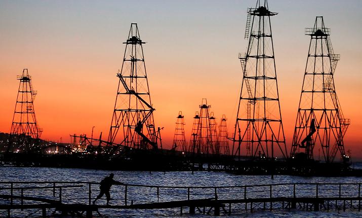 Perch&eacute; l'impasse diplomatica di Trump sull'Iran pu&ograve; costare all'Europa una recessione industriale | Il conto salato di Hormuz: chi vince e chi perde in Borsa