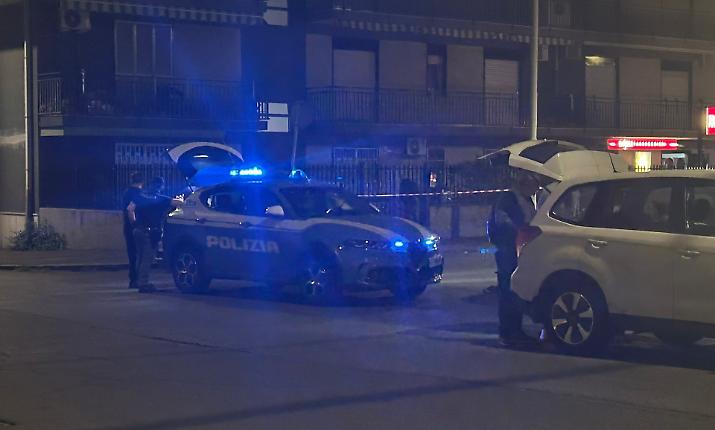 &laquo;Era una maschera di sangue&raquo;: i picchiatori sono fuggiti con la macchina del 41enne massacrato