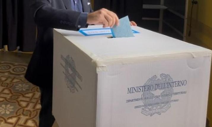 Amministrative in Sicilia, la diretta dello spoglio: affluenza, sindaci eletti, ballottaggi e tutti i risultati dei 71 Comuni al voto
