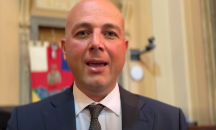 Sindaci siciliani uniti: rispettare i limiti di mandato e avviare una riforma organica
