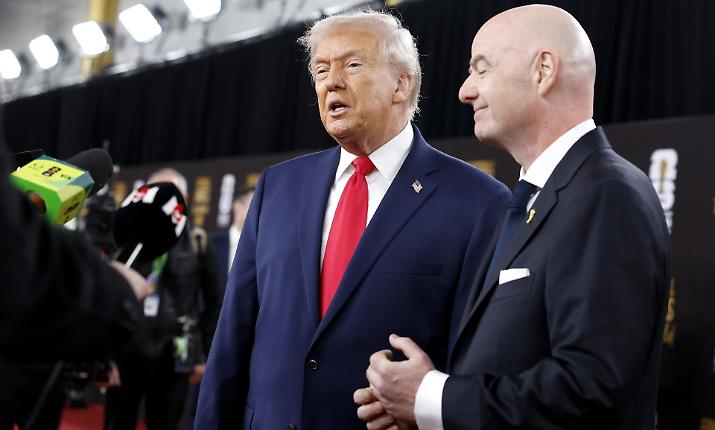 Trump interviene, la FIFA cambia decisione: esplode il caso politico-sportivo