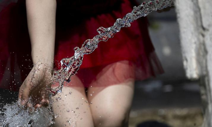 Quindici stazioni oltre i 45 gradi (e un record di 48,4&deg;C): la Sicilia sotto assedio del caldo torrido