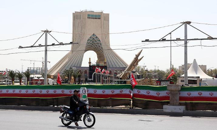 Gli Usa valutano la confisca dei beni di Teheran: tutti i limiti del piano economico anti-Iran