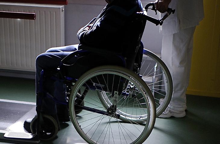 Legge 104, ora l&rsquo;iter &egrave; pi&ugrave; severo. Pi&ugrave; responsabilit&agrave; per i medici
