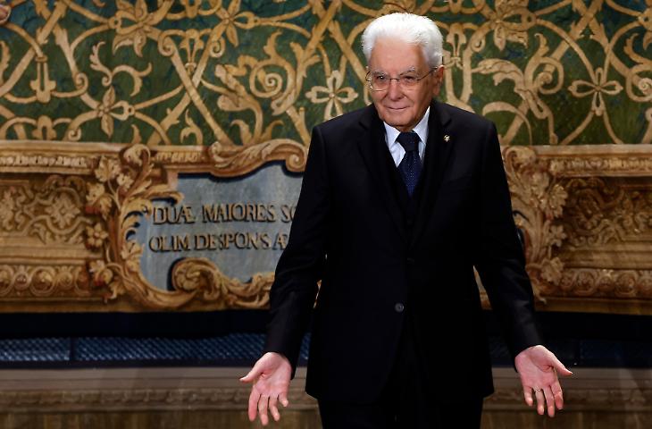 Mattarella: giovani costruiscano il futuro della Repubblica