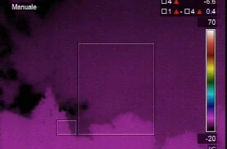 L'Etna si sta risvegliando? Tutti i segnali rilevati dall'INGV dicono di s&igrave;, ma le telecamere sono accecate dalle nuvole