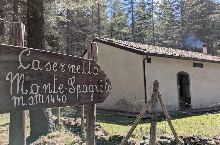 Etna, svolta storica: il rifugio di Monte Spagnolo affidato al Cai Sicilia. Unico posto prenotabile sulla pista altomontana