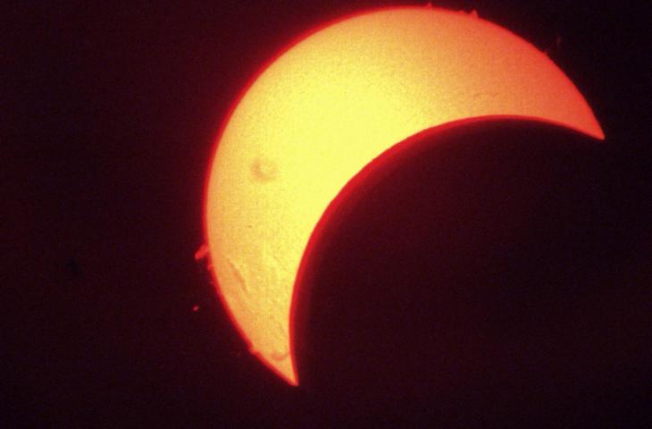 Eclissi solare del 12 agosto, occhi puntati sul cielo siciliano: ecco dove si vedr&agrave; di pi&ugrave;