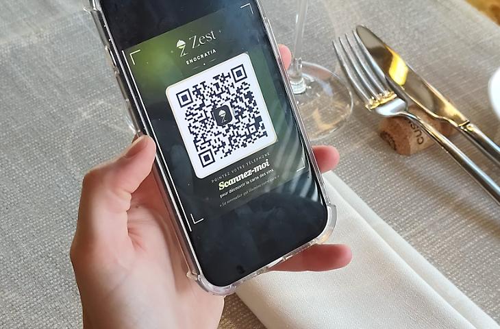 Il sommelier finisce nello smartphone: la Sicilia prova il ristorante del futuro