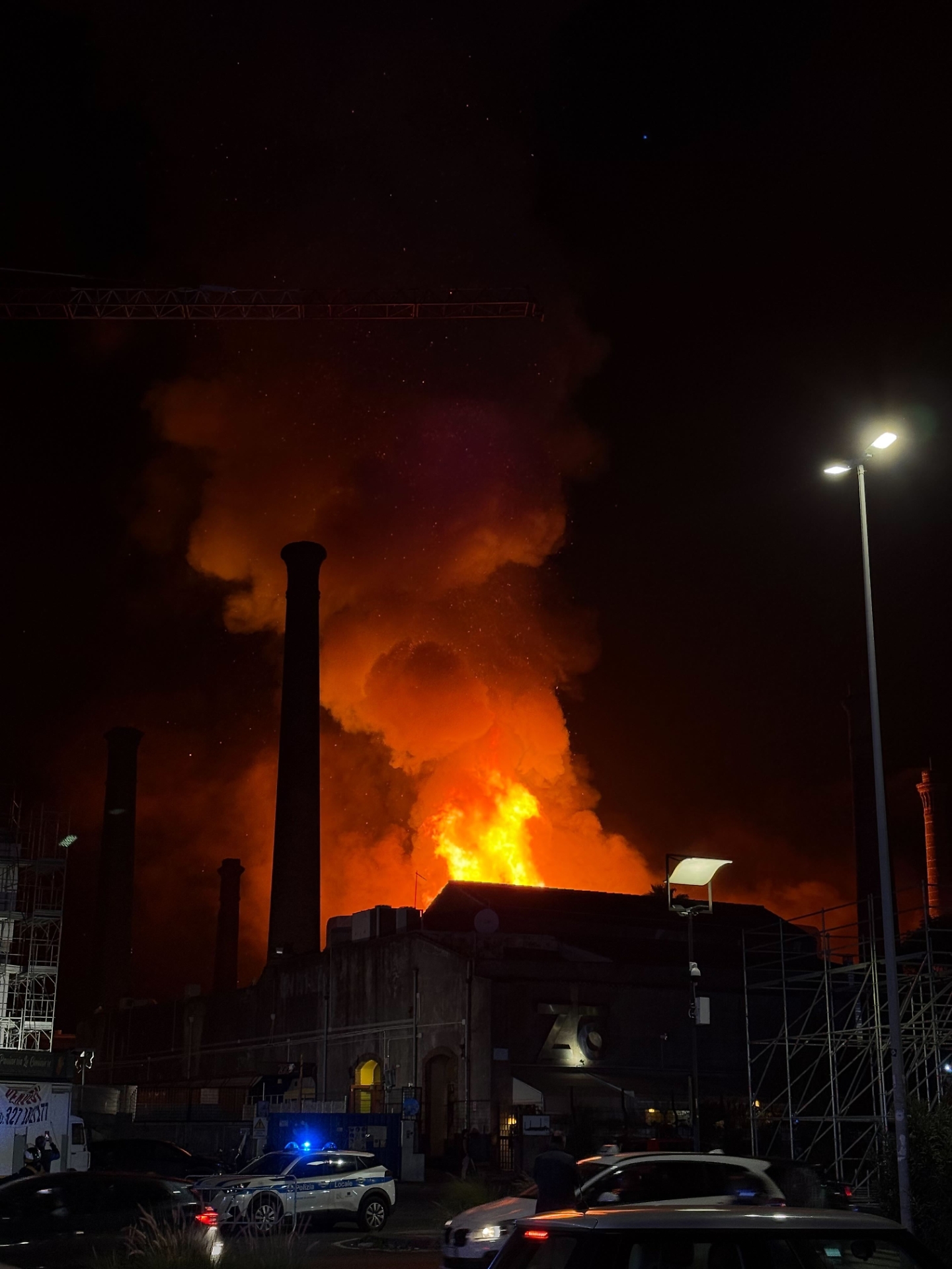 Incendio alle Ciminiere di Catania