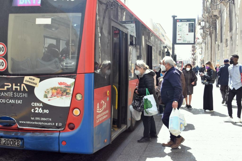 Autobus Catania: comincino a rientrare mezzi in revisione